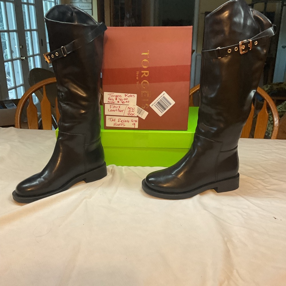 Black Tall Leather Riding Boots with Calf Buckle